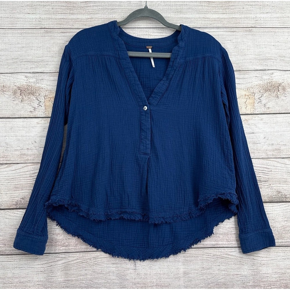 Free People Blouse Womens XS Blue Cotton Gauze Raw Hem V-Neck Long Sleeve 21717